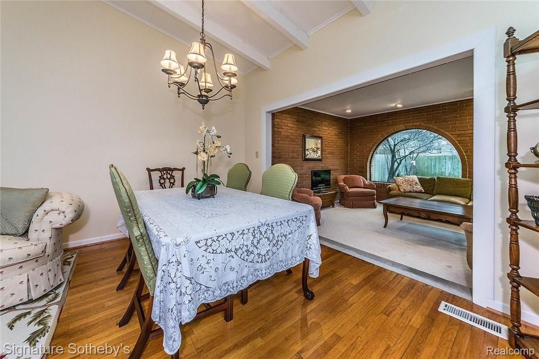3927 Highfield Road Royal Oak, MI 48073 - Photo 7 of 14 Dining Room.jpg