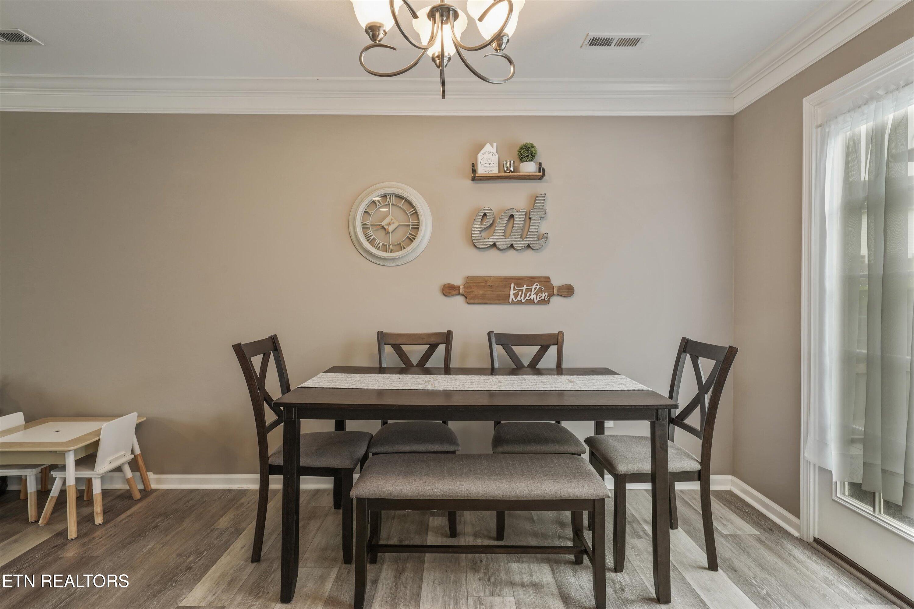 8319 Day Valley Road Powell, TN 37849 - Photo 12 of 43 Dining Area