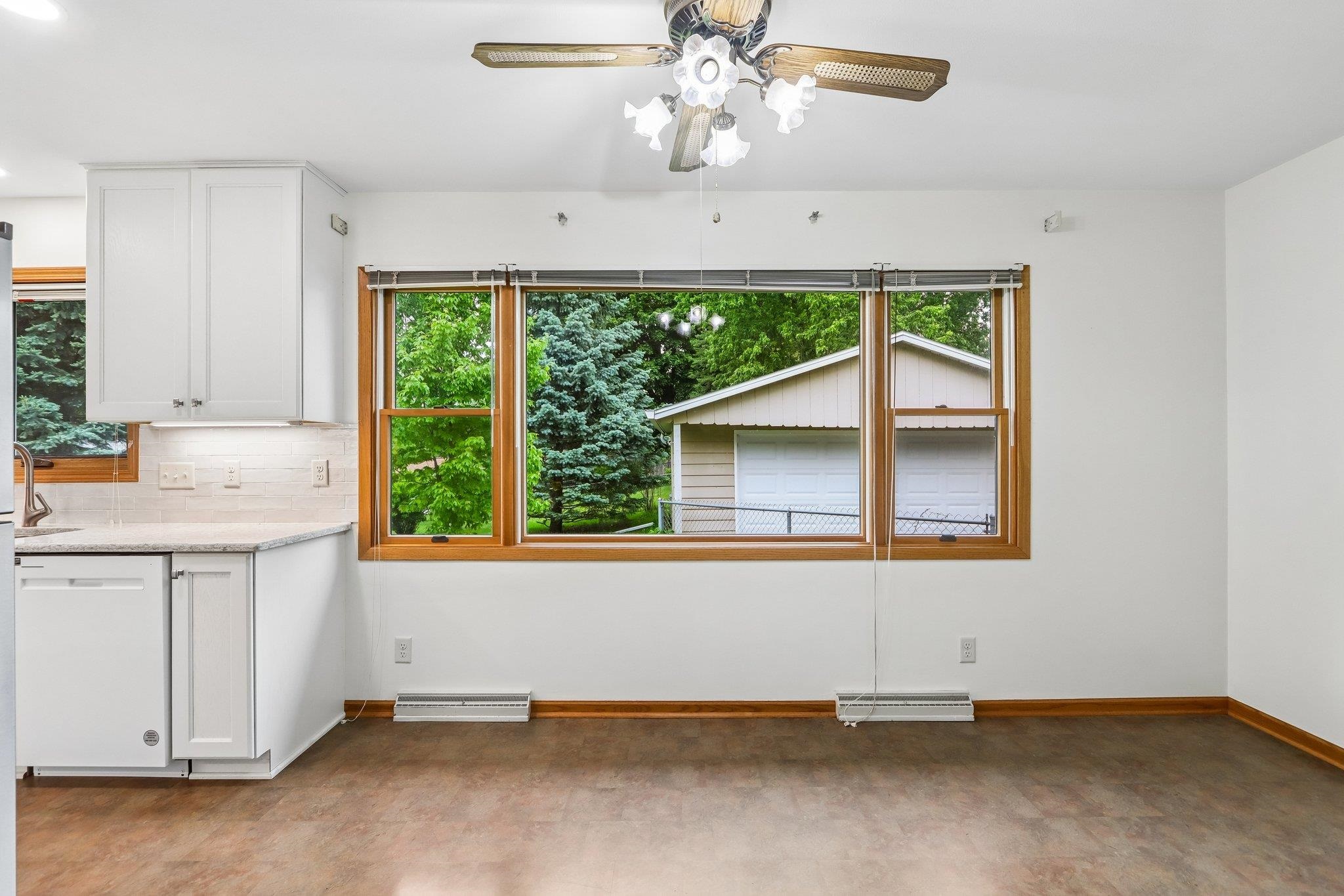 5006 Violet Lane Madison, WI 53714 - Photo 9 of 34