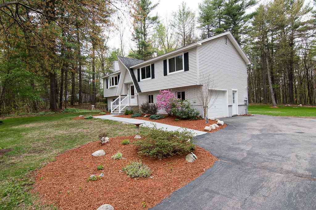 5 Red Deer Road Londonderry, NH 03053 - Photo 3 of 40