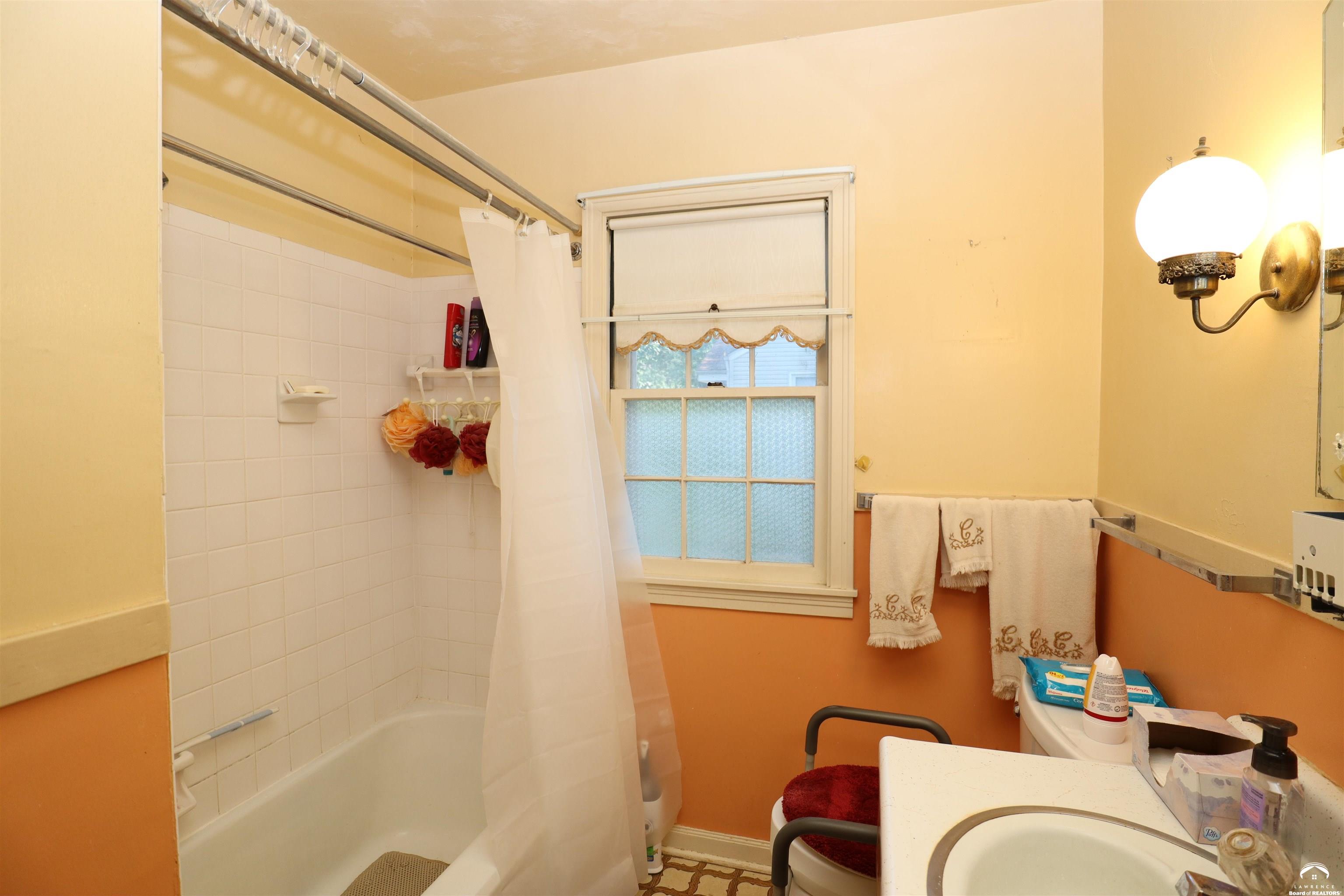 115 East 8th Street Eudora, KS 66025 - Photo 8 of 8