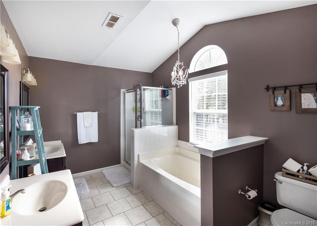 9101 Babbitt Way Charlotte, NC 28216 - Photo 23 of 28