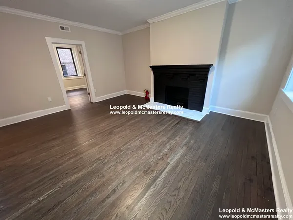 $3,975 | 98 Longwood Avenue, Unit 3, Brookline, MA 02446