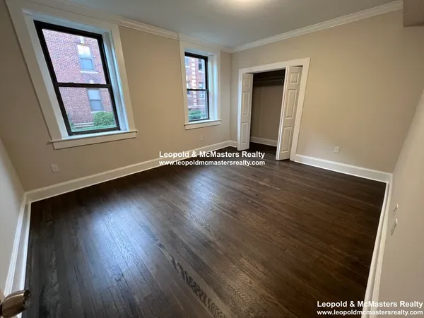 $3,975 | 98 Longwood Avenue, Unit 3, Brookline, MA 02446