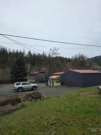 $239,000 | 220 South Main Street, Peck, ID 83545