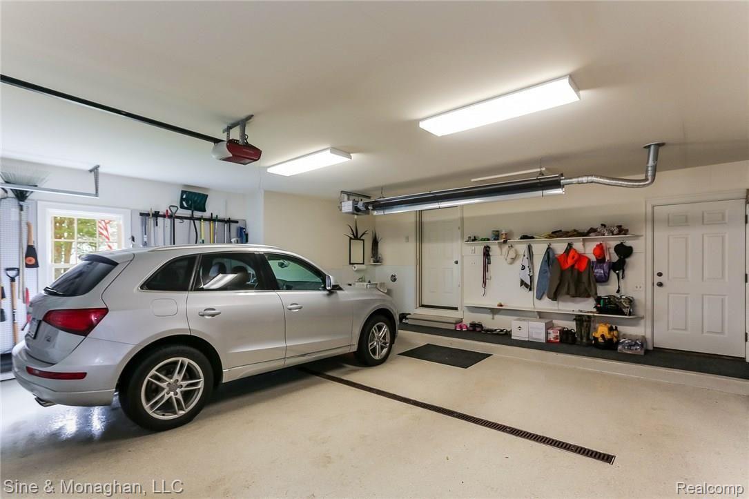 747 Whittier Road Grosse Pointe, MI 48230 - Photo 50 of 96 059-Garage-4039658-medium.jpg