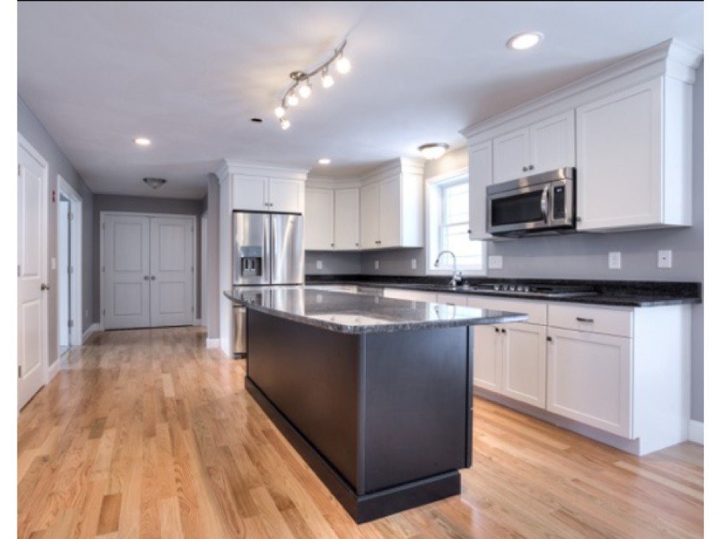 15 Appleton Street Concord, NH 03301 - Photo 2 of 2