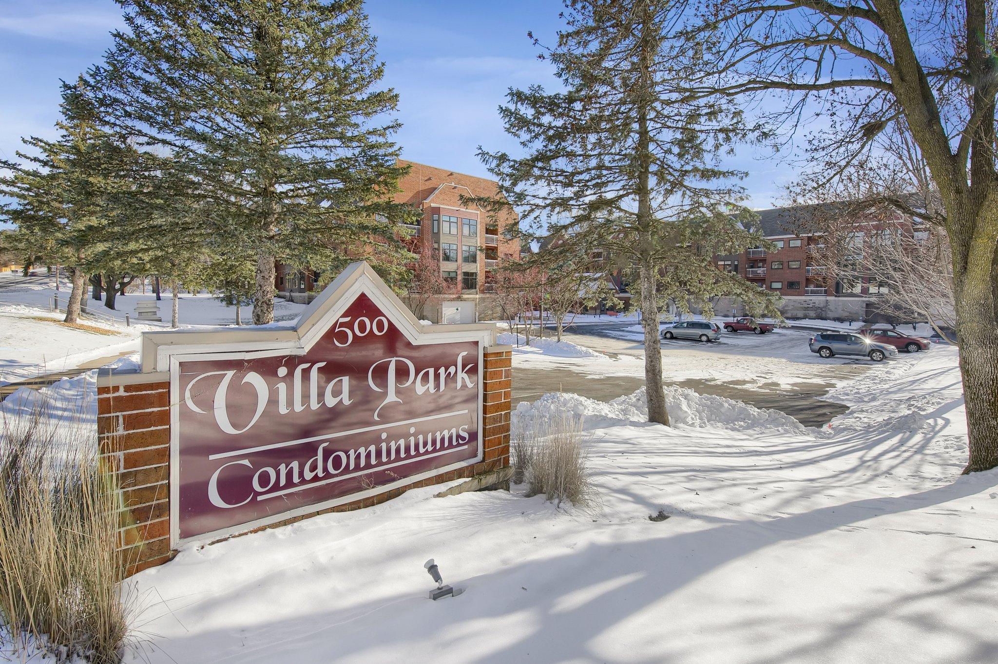 500 County B Road West, Unit 328 Roseville, MN 55113 - Photo 39 of 48