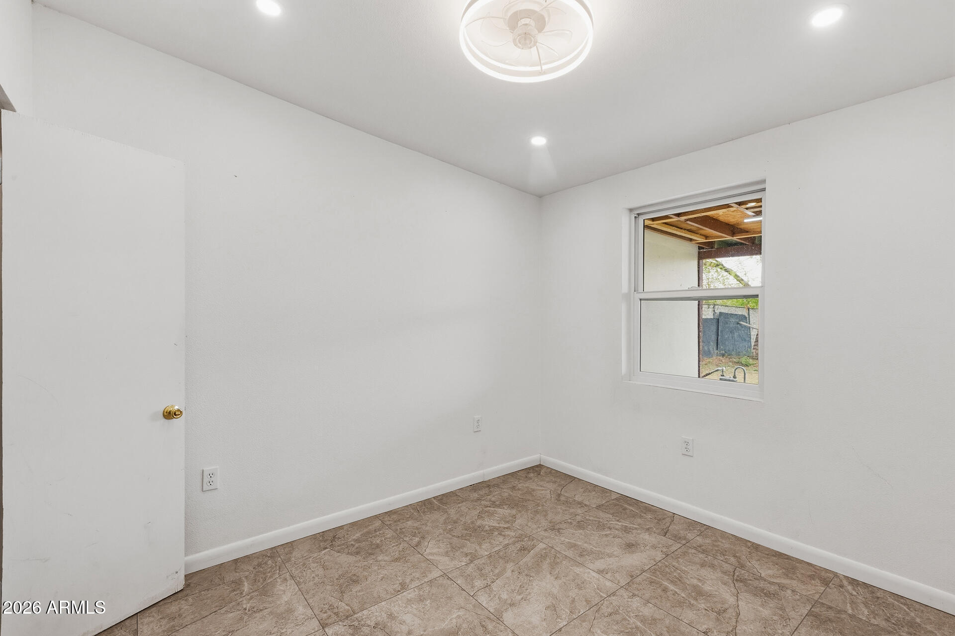 1620 West Roeser Road Phoenix, AZ 85041 - Photo 21 of 41 21