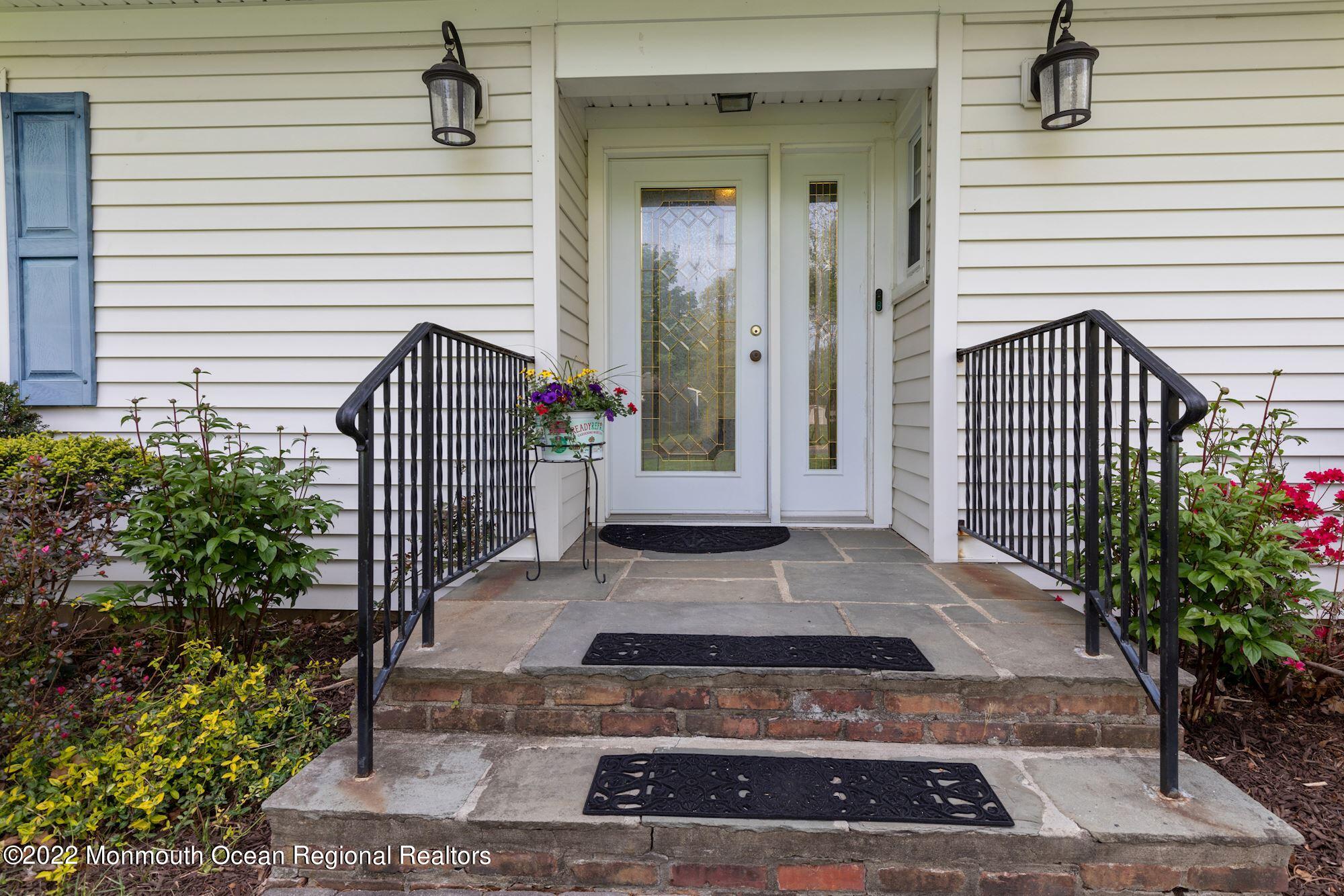 65 Pelican Road Middletown, NJ 07748 - Photo 5 of 48 003_65_PELICAN_ROAD_378500_708819