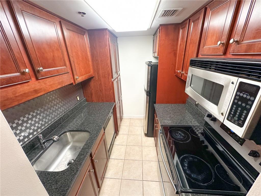 1280 West Peachtree Street Northwest, Unit 1202 Atlanta, GA 30309 - Photo 6 of 23