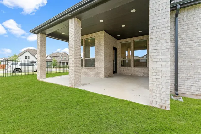 $2,600 | 22600 Fountaingrass Lane, Lago Vista, TX 78645