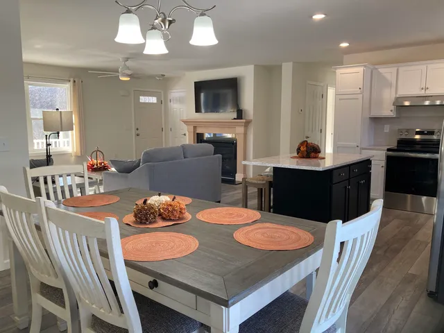 $529,000 | 60 Dinky Lane, Morristown, VT 05661