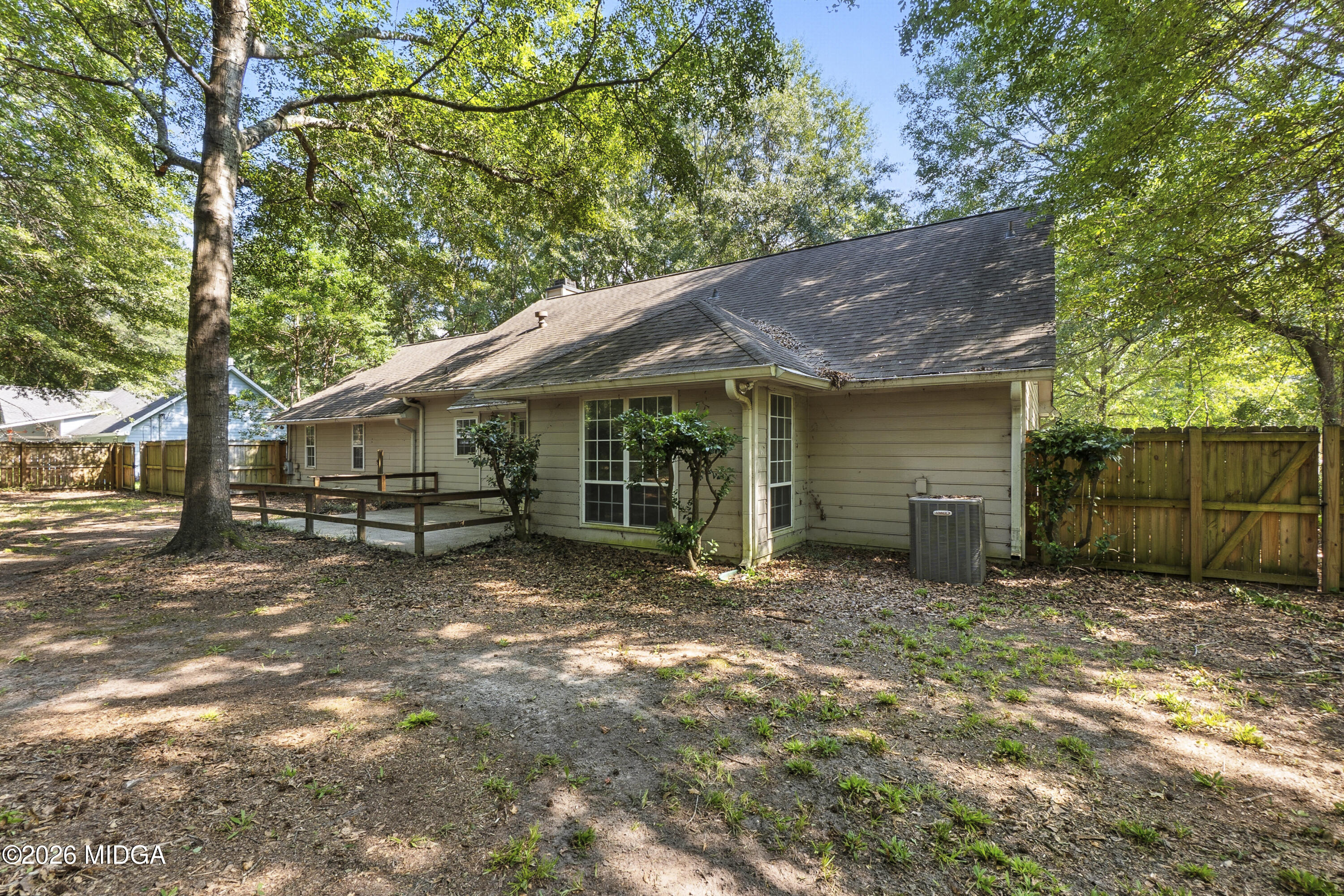 5626 Janeru Circle Macon, GA 31216 - Photo 37 of 45 a view of a house with a yard