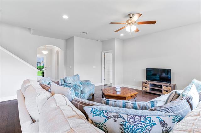 8016 Woodbrook Road Pensacola, FL 32526 - Photo 12 of 43