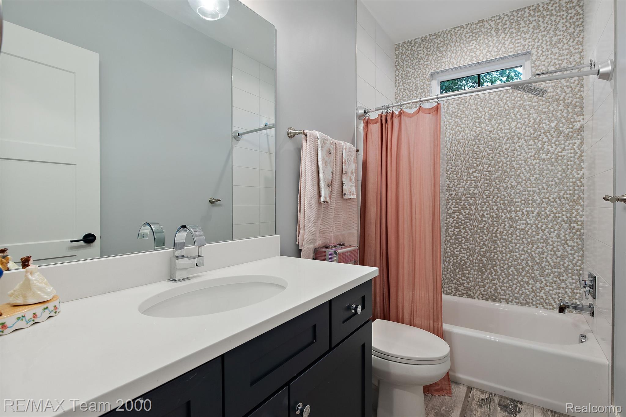 2064 Yorkshire Road Birmingham, MI 48009 - Photo 51 of 59 Gallery Image 51