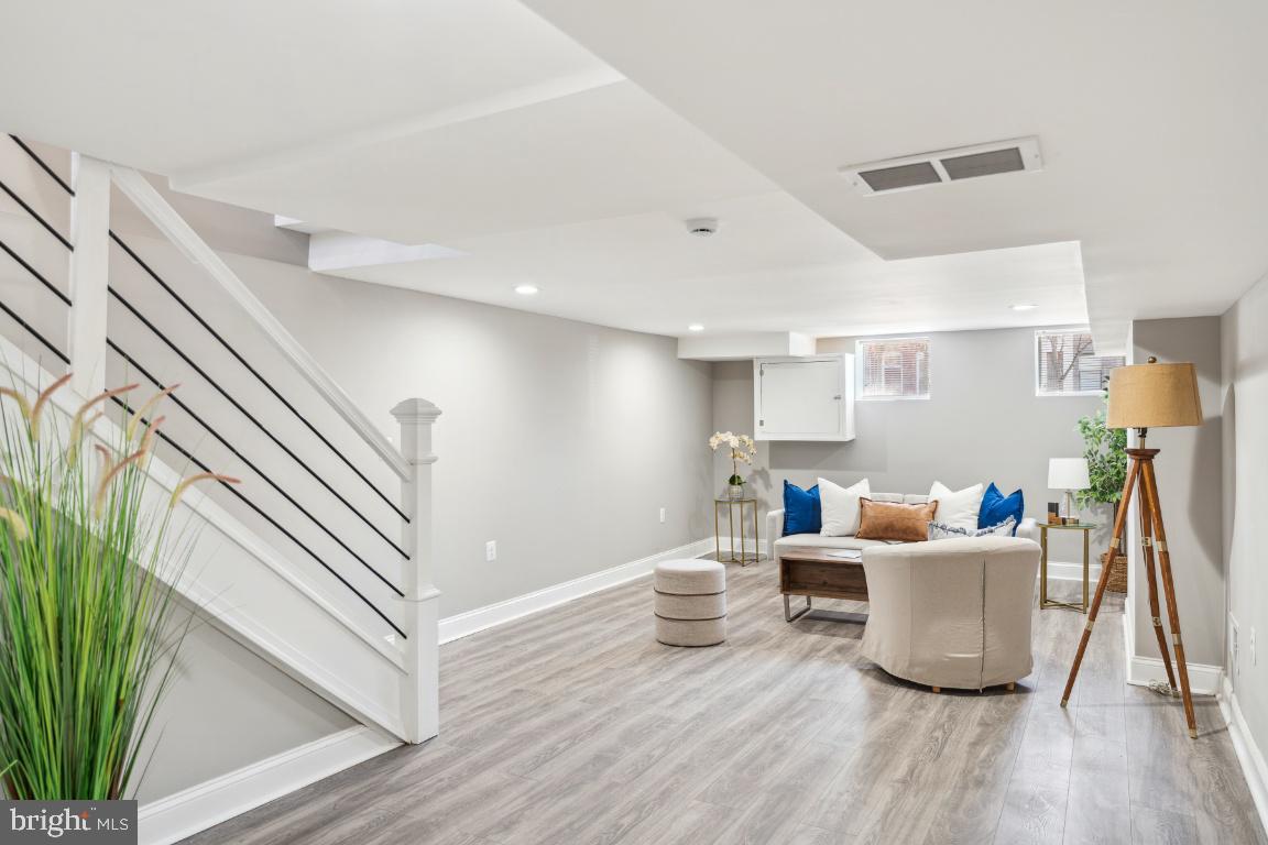 1714 North Broadway Baltimore, MD 21213 - Photo 17 of 39