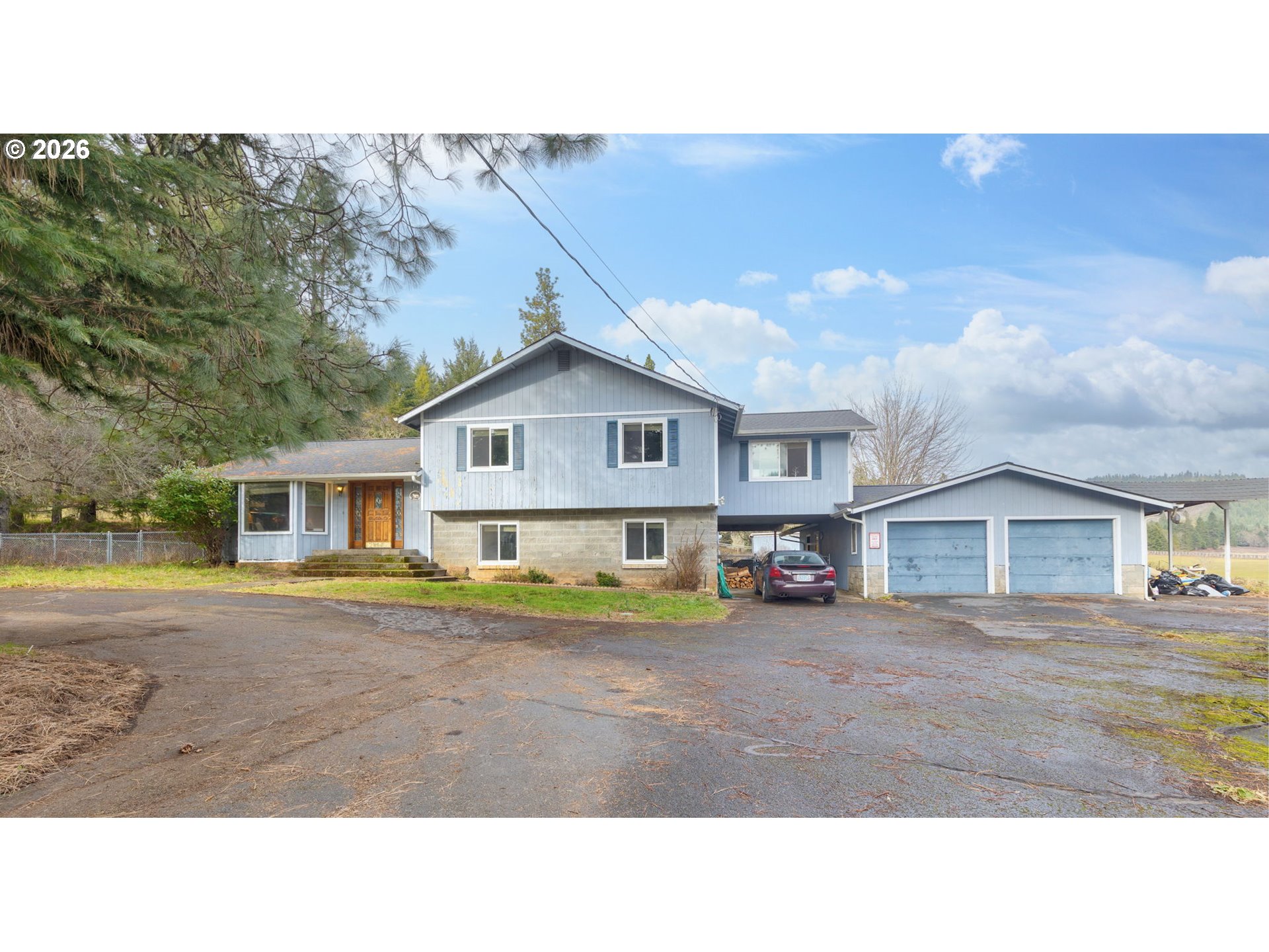 377 Fir Point Lane Glendale, OR 97442 - Photo 5 of 45