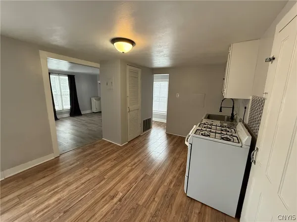 $850 | 7 Pimm Avenue, Auburn, NY 13021