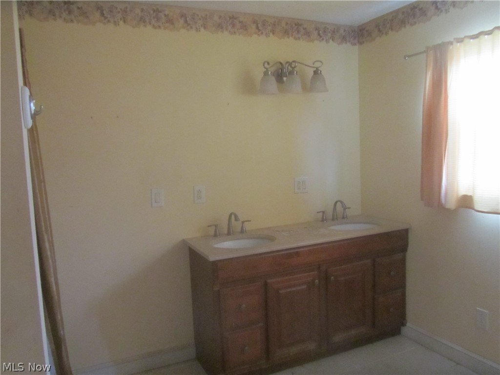 26 Eagle Ridge Drive Vienna, WV 26105 - Photo 15 of 34