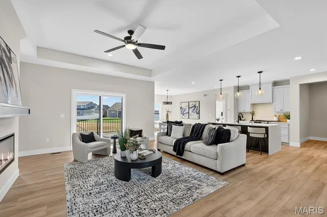 $775,000 | 805 Golden Bell Lane, O'Fallon, IL 62269