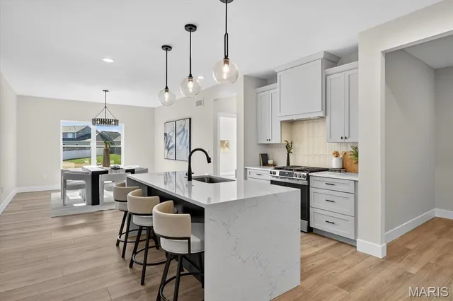 $775,000 | 805 Golden Bell Lane, O'Fallon, IL 62269