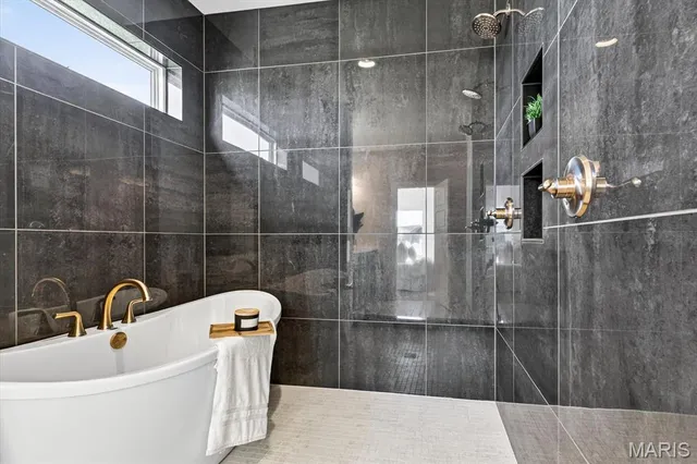 $775,000 | 805 Golden Bell Lane, O'Fallon, IL 62269