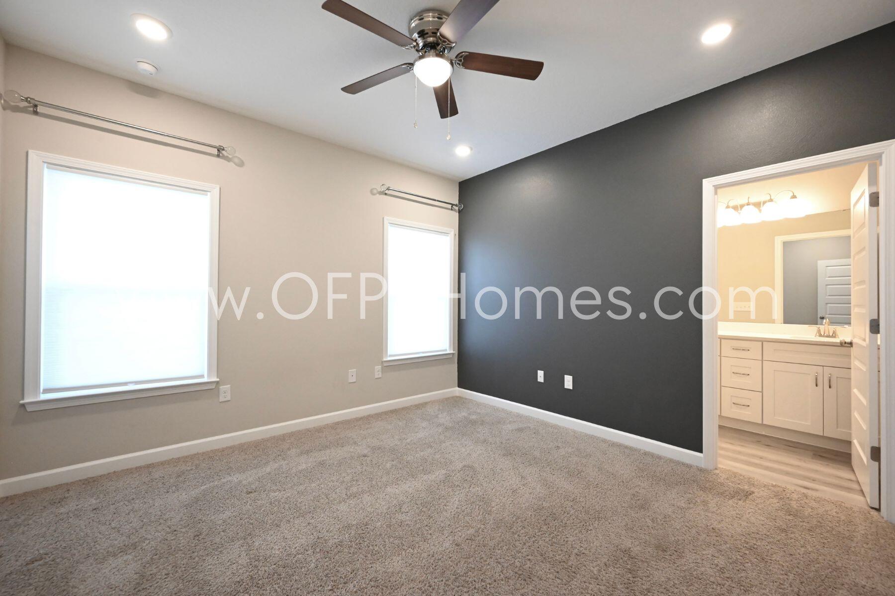 113 Shady Lane Crestview, FL 32536 - Photo 18 of 25 a view of a livingroom with a window