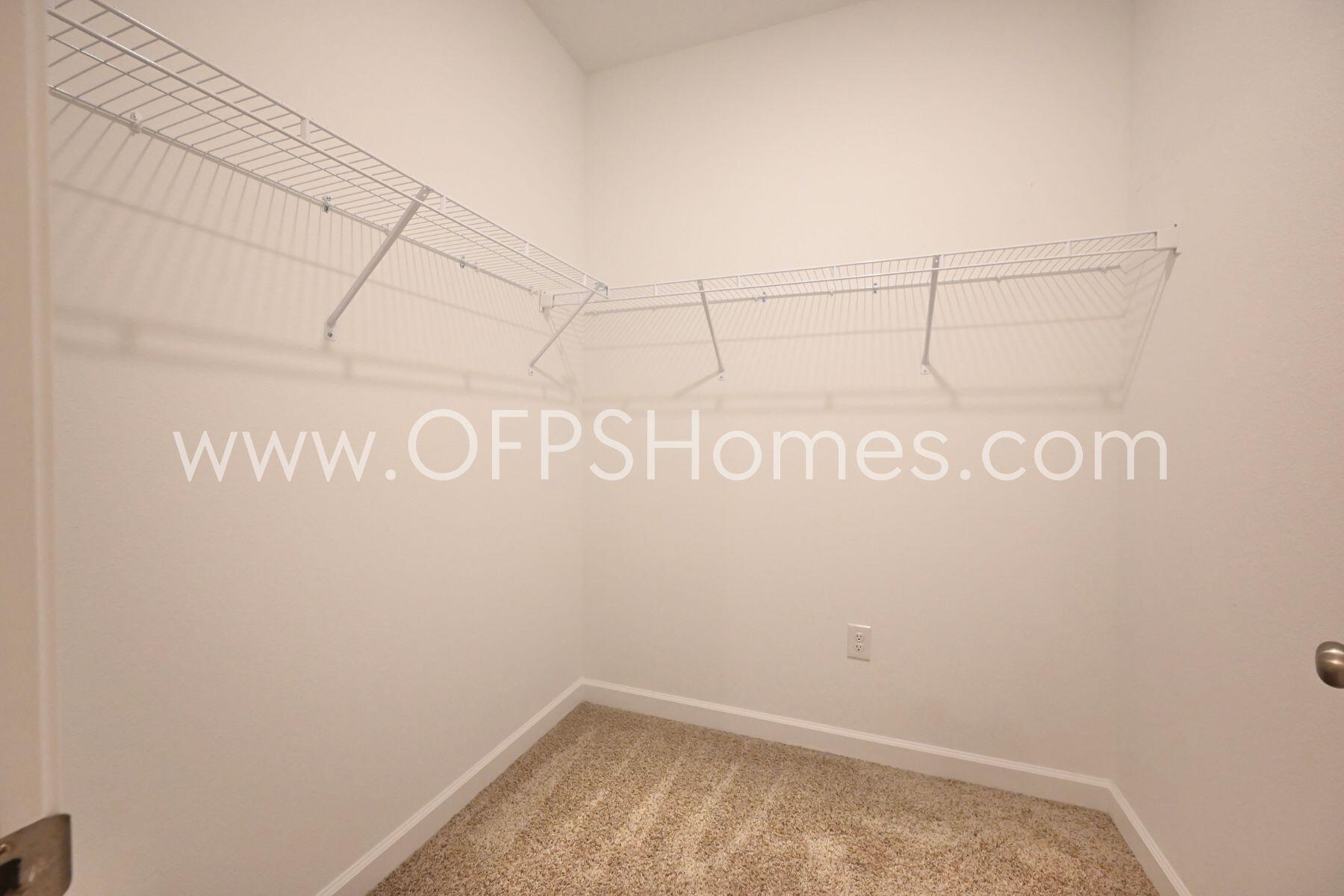 113 Shady Lane Crestview, FL 32536 - Photo 10 of 25 a view of a small space