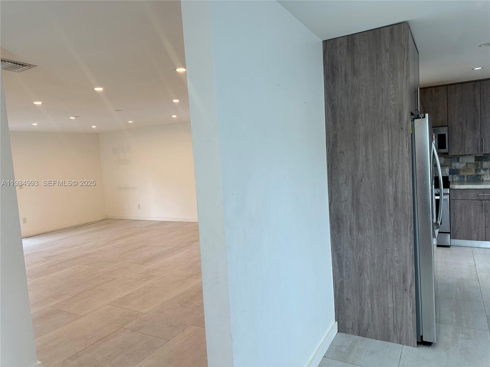 2832 Southwest 124th Court Miami, FL 33175 - Photo 8 of 30 a view of hallway