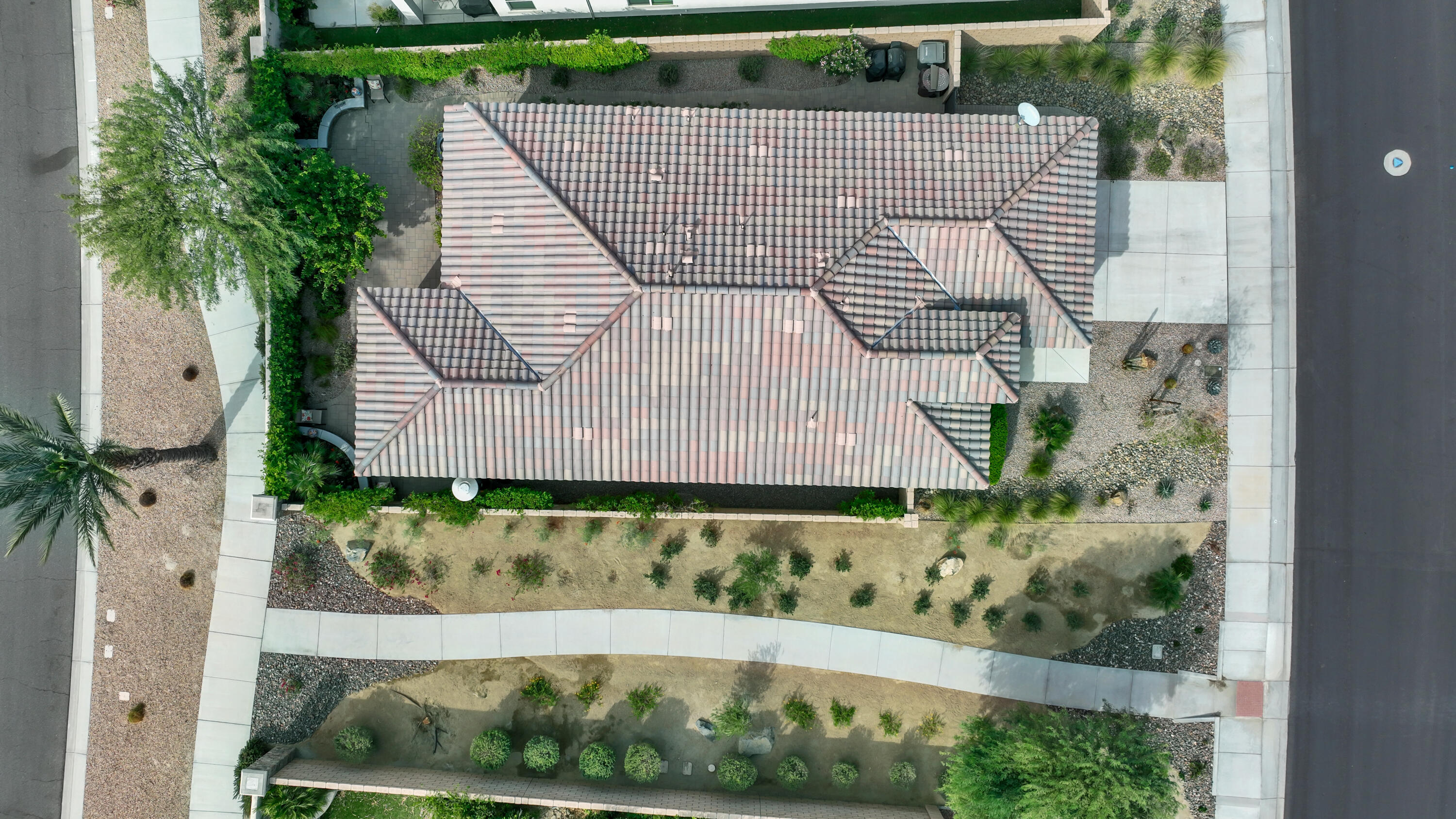 85685 Treviso Drive Indio, CA 92203 - Photo 30 of 32 a view of a yard with plants