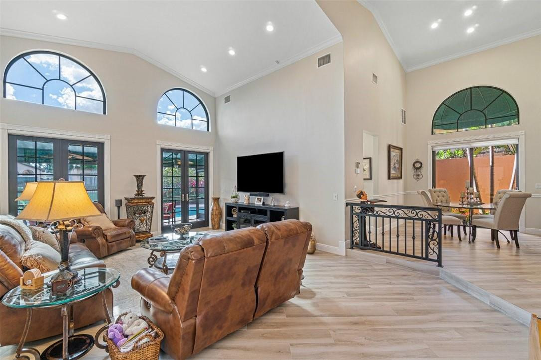 6491 Via Rosa Boca Raton, FL 33433 - Photo 10 of 44 Photo 10