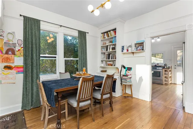 $649,999 | 421 La Verne Street, Redlands, CA 92373