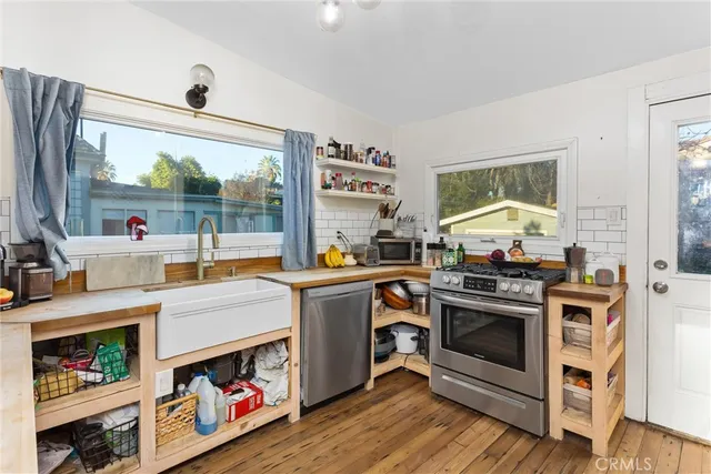 $649,999 | 421 La Verne Street, Redlands, CA 92373