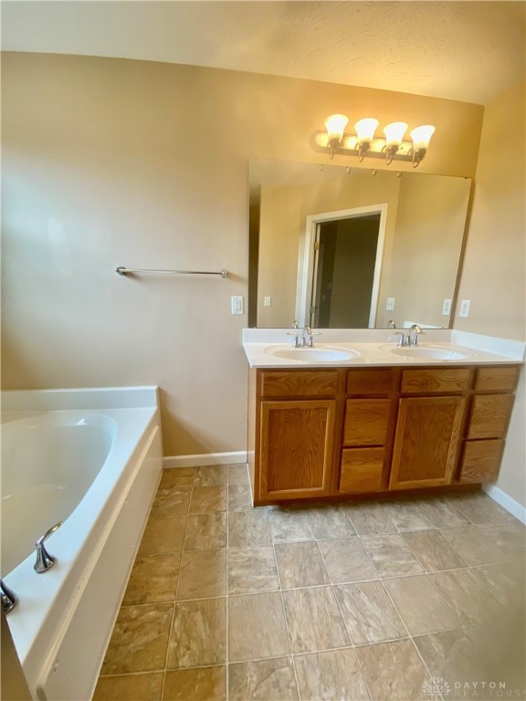 6846 Paragon Road Dayton, OH 45459 - Photo 20 of 35