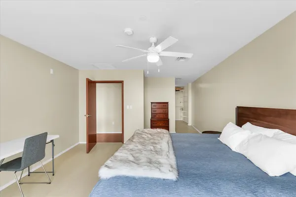 $449,900 | 301 North Neil Street, Unit 608, Champaign, IL 61820