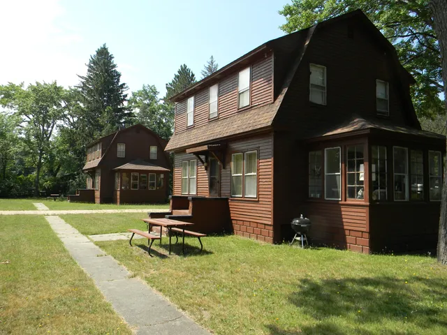 $1,100,000 | 1306 North Tippy Dam Road, Wellston, MI 49689