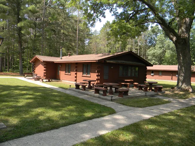 $1,100,000 | 1306 North Tippy Dam Road, Wellston, MI 49689