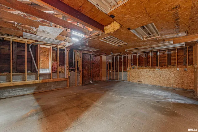 $35,000 | 210 North Beason Street, Lincoln, IL 62656