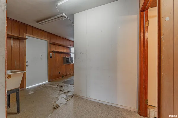 $35,000 | 210 North Beason Street, Lincoln, IL 62656