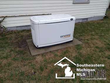 259 East Temperance Road Temperance, MI 48182 - Photo 7 of 7 21430433-6.JPG