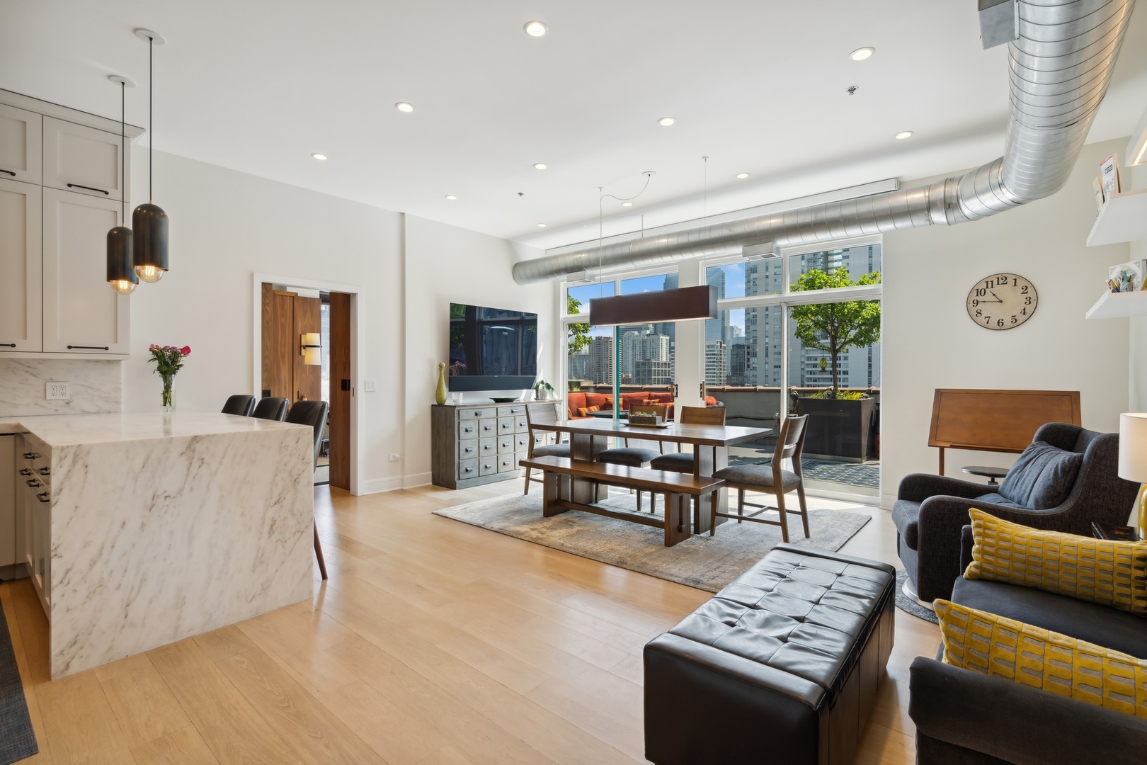 910 West Madison Street, Unit 904E Chicago, IL 60607 - Photo 16 of 64