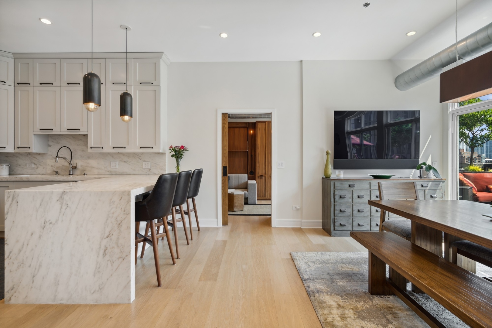 910 West Madison Street, Unit 904E Chicago, IL 60607 - Photo 23 of 64