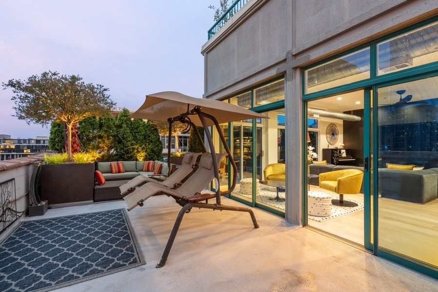 910 West Madison Street, Unit 904E Chicago, IL 60607 - Photo 37 of 64