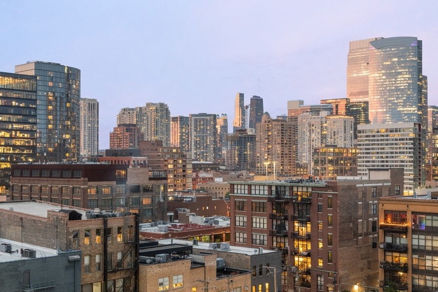 910 West Madison Street, Unit 904E Chicago, IL 60607 - Photo 42 of 64