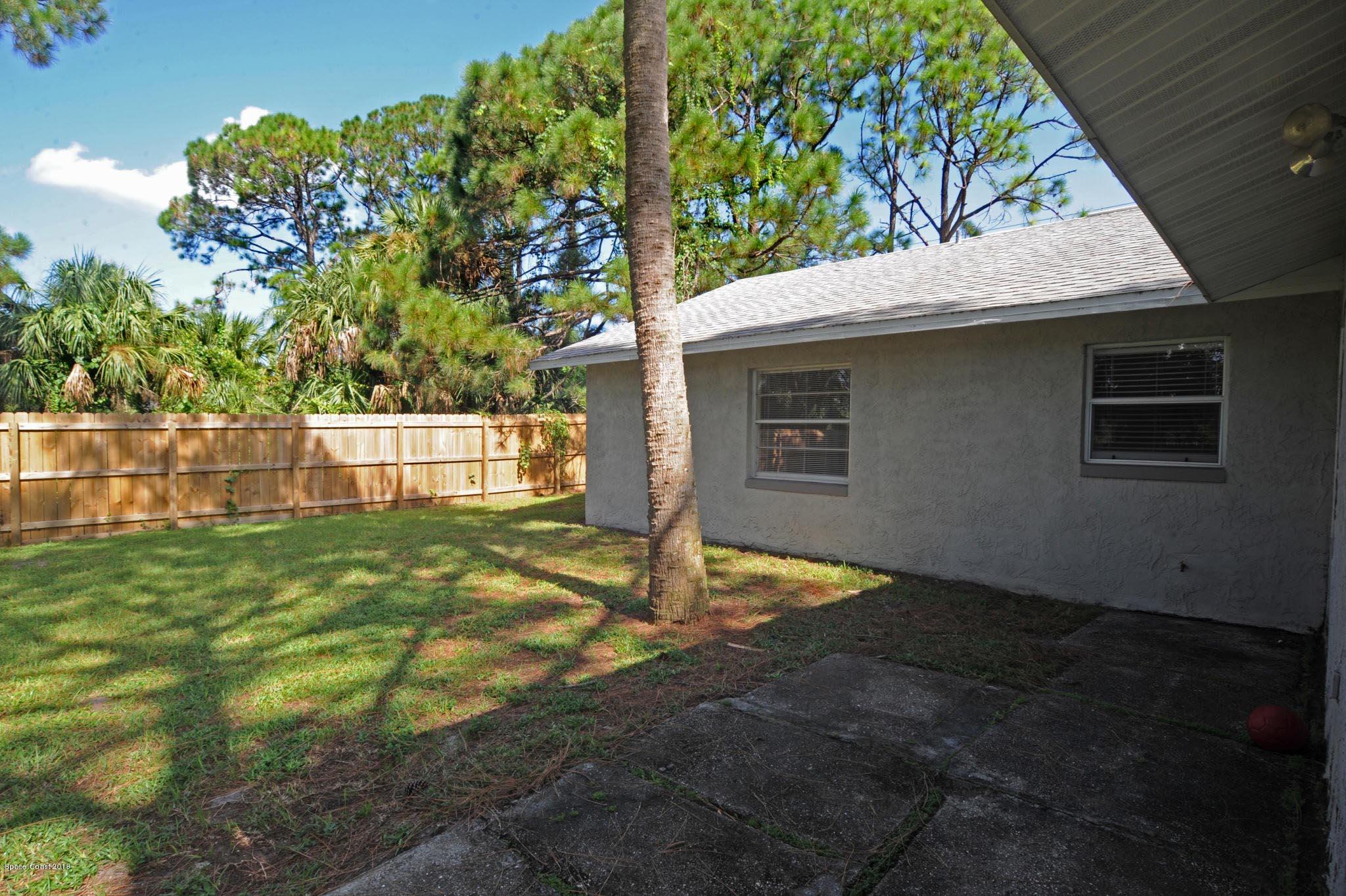 5277 Bridge Road Cocoa, FL 32927 - Photo 20 of 24 Bridge Rd. 22