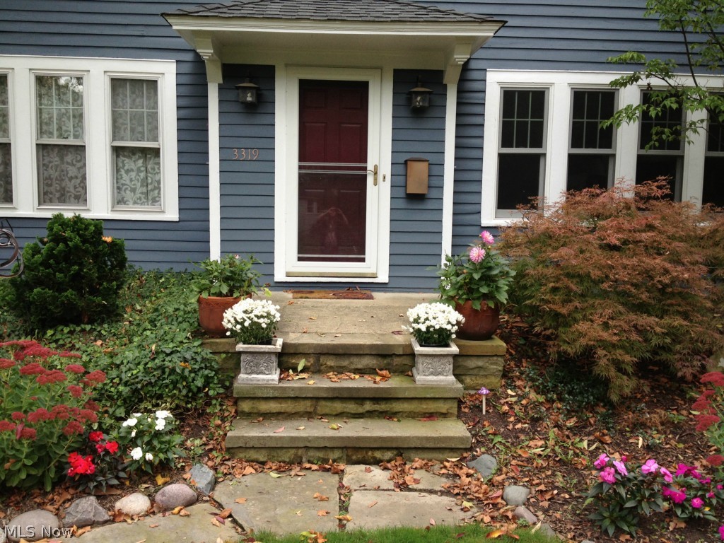3319 Lansmere Road Shaker Heights, OH 44122 - Photo 2 of 24 Gallery Image 2