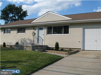 18 Great Oak Road Hamilton, NJ 08690 - Photo 1 of 12 Exterior Front