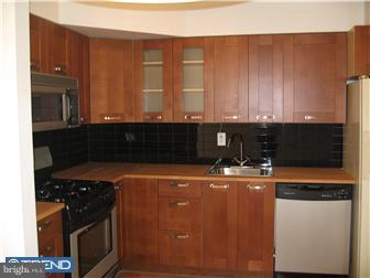 18 Great Oak Road Hamilton, NJ 08690 - Photo 3 of 12 Kitchen