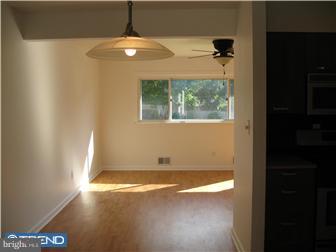 18 Great Oak Road Hamilton, NJ 08690 - Photo 5 of 12 Dining Room